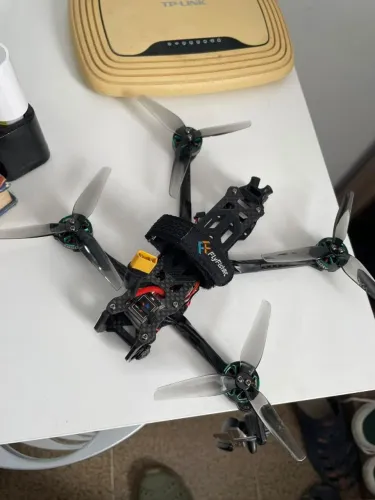 DRONE - FLYFISH ATLAS 4 POLEGADAS