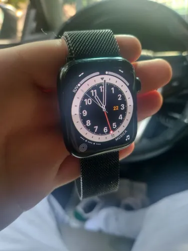 Aplle watch série 7 45 mm