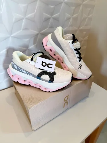On Running CloudMonster 3 Hyper - Tamanho 36