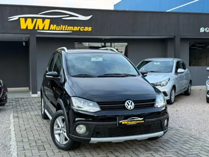 Volkswagen Crossfox 1.6 MI Total Flex 8V 5P 2011