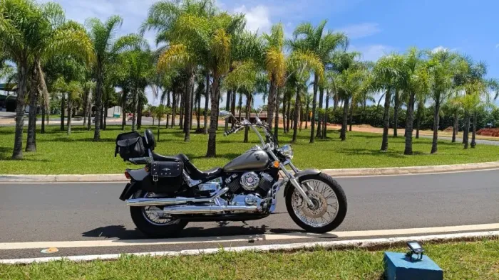 VENDO OU TROCO POR SUZUKI M800