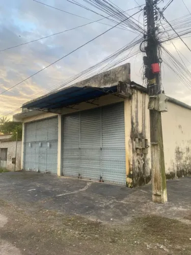 Vende-se Ponto comercial com casa