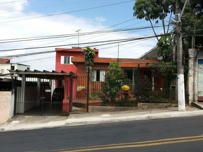 CASA A VENDA NO TABOA DA SERRA LINDA