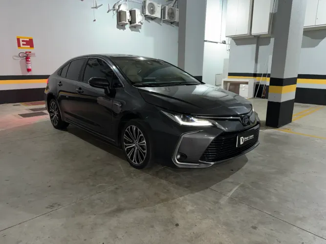 Toyota Corolla Altis Prem. Hybrid 1.8 Flex AUT 2022