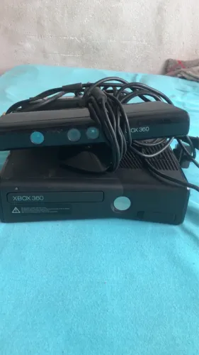 Xbox 360 Slim