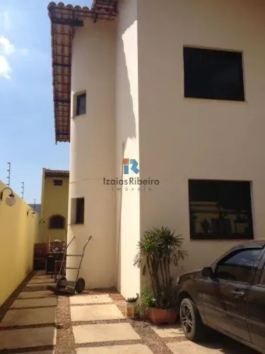 Casa excelente em avenida