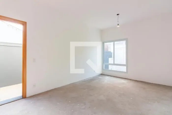 Casa à Venda - Vila Yara, 3 Quartos, 120 m2