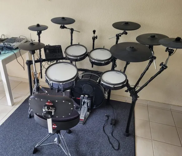 Bateria Roland TD27KV + Extras