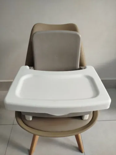 Cadeira de alimentação