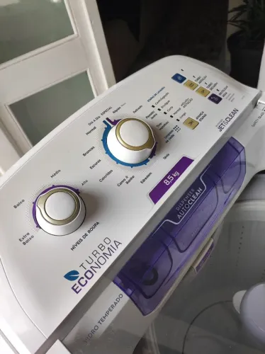 Máquina de Lavar Roupas Electrolux 8,5