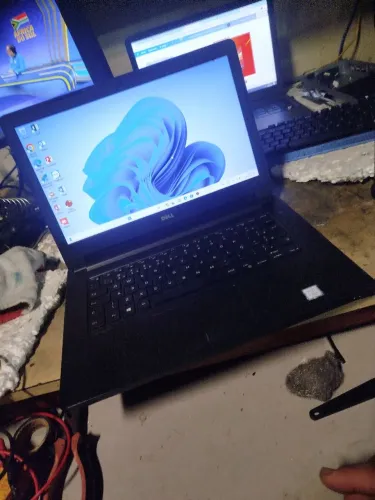 Notebook Dell Latitude 3470 I5 sexta geração, 8 GB RAM, SSD 240 GB, windows 11 original