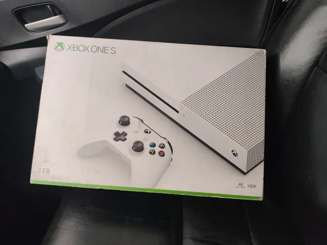 XBOX one S 1 tera