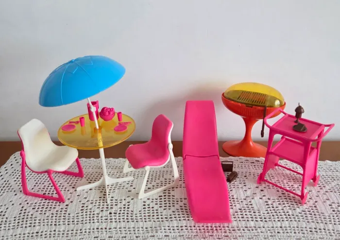 Churrasqueira e área de lazer Barbie anos 80