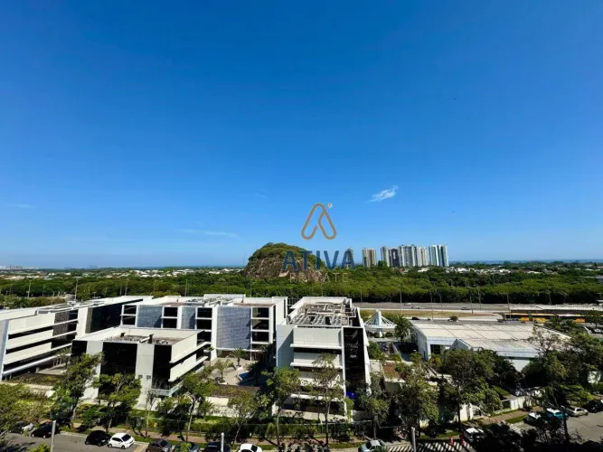 Barra da Tijuca - Lindo apartamento com 4 suítes à venda, com 218 m² e linda vista