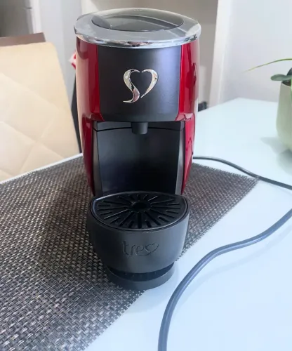 Cafeteira Espresso Touch Vermelha Automática - TRES 3 Corações