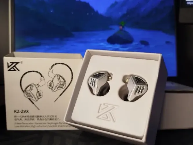 (NOVO) Fone de ouvido KZ ZVX