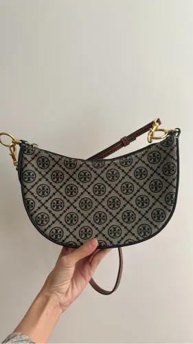 T Monogram Crescent da Tory Burch