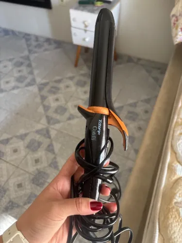 Modelador 1 1/4 Curves, Taiff, Bivolt, Preto, Modelador Curves 1 1/4"