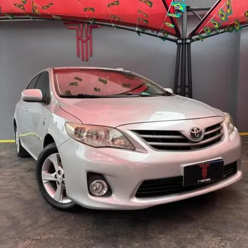 Toyota Corolla GLI 1.8 Flex 16V Aut. 2014