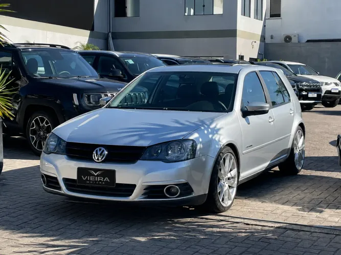 Volkswagen Golf Sportline 1.6 MI Total Flex 8V 4P 2014