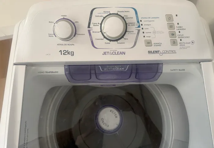 Lavadora Electrolux 12 Kg Super conservada