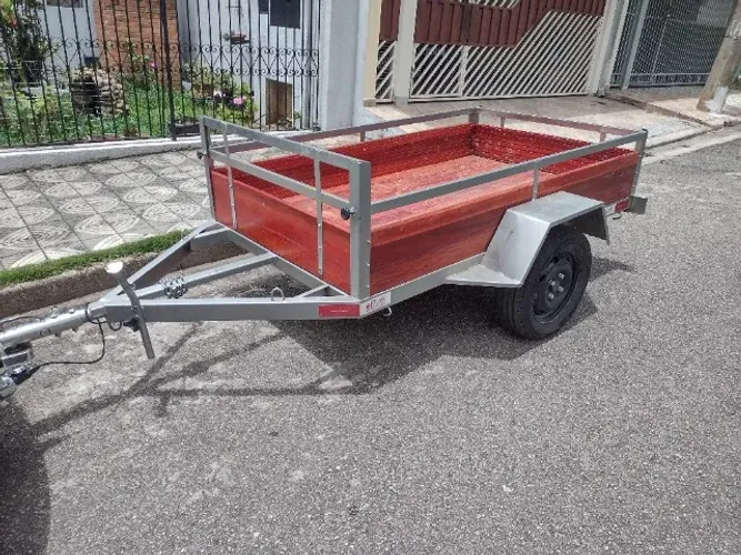 Aluguel Carretinha em Sorocaba SP com caçamba 2m x 1,2m - Reboques Postali