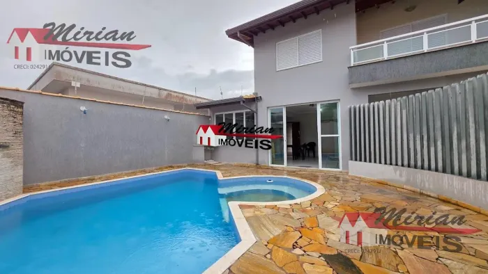 Casa à venda em Peruíbe-SP: 3 quartos, 1 suíte, 145m², Parque Balneário Oasis., piscina Ba