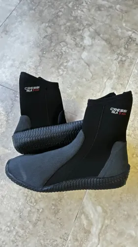 Bota de Mergulho Cressi Isla 5mm - Nova - Tamanho XL (43/44)