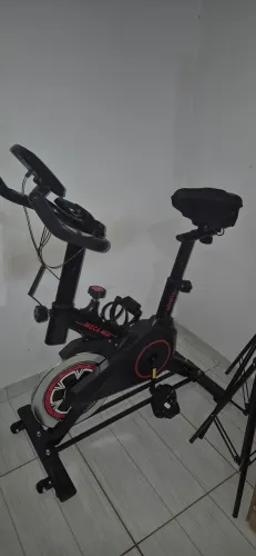 Bicicleta Ergométrica Liftness Spinning
