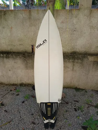 Prancha de surf Isla Surfboards 5'10 PU swallow