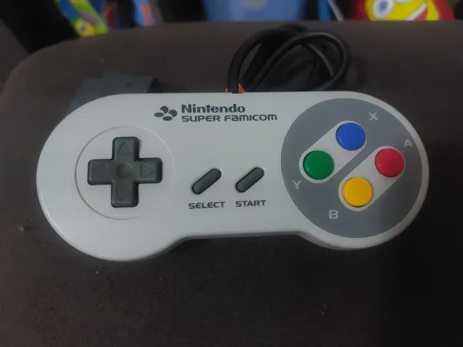 Controles de Super Famicom