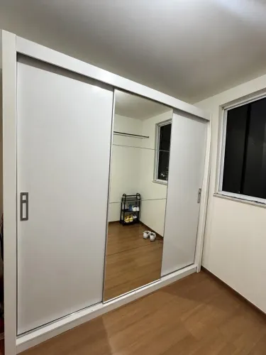 Guarda roupa