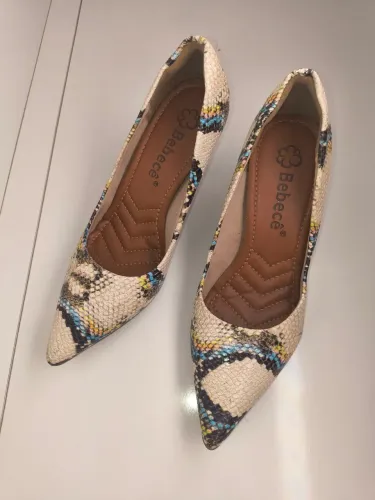 Sapato feminino Bebece 33