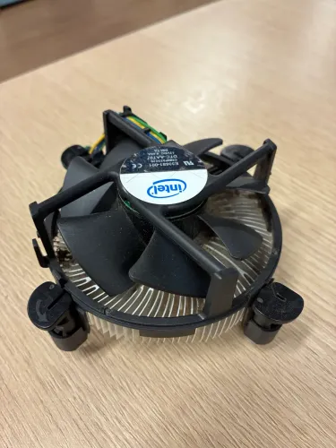 Cooler/Dissipador para processador Intel (modelo E33681-001)