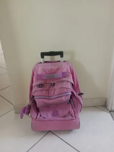 Bolsa de rodinhas da Kipling