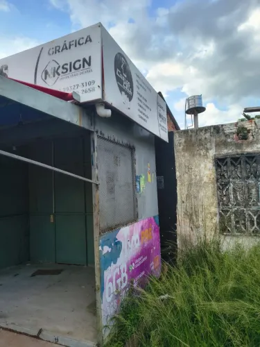 VENDO UMA BANCA