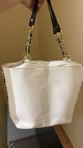 Quer uma bolsa de Luxo da Jorge Bischoff?
