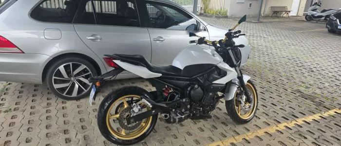 XJ6 2012 Vendo ou Troco