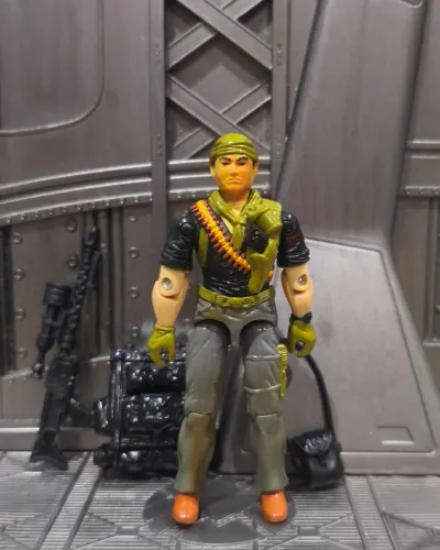 GI JOE /COMANDOS EM AÇÃO/ TUNNEL RAT NIGHT FORCE