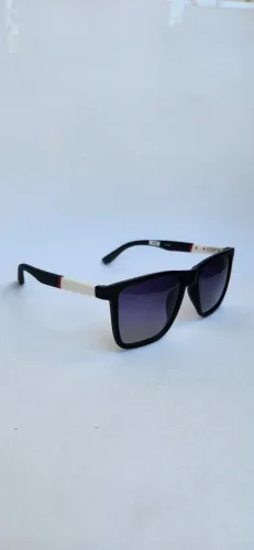 Óculos de Sol Masculinos - com Hastes Detalhadas em Branco