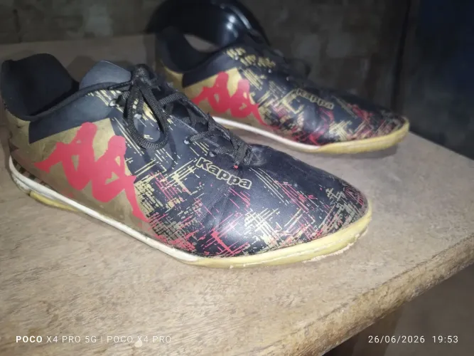 Tênis de futsal Kappa original