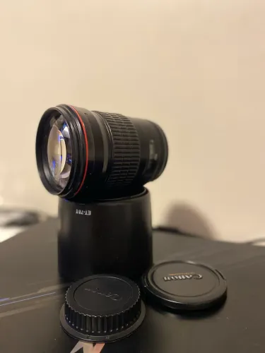 Cânon 135 F2 L