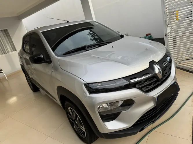 Renault Kwid Intense 1.0 Flex 12V 5P Mec. 2025