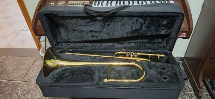 Trombone si bemol curto