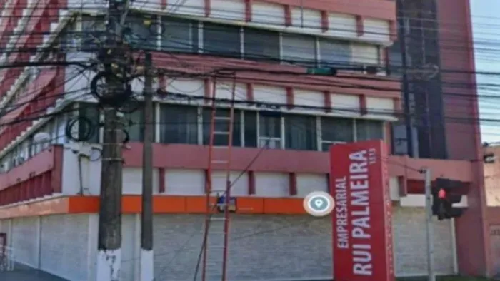 Leilão - Sala/Conjunto - De R$456.300,00 Por R$182.520,00