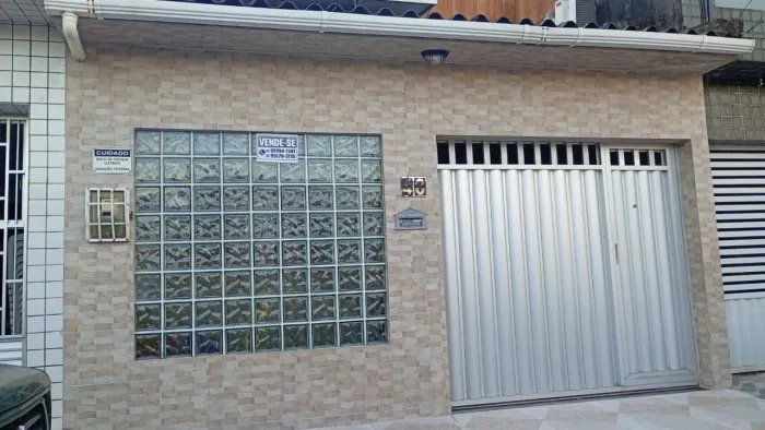 Casa a venda 