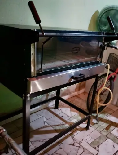Vendo forno e fogão