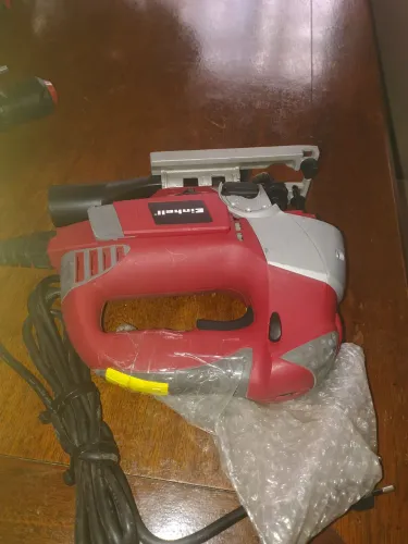 Serra tico tico modelo  RT JS 85. Einhell  220volts