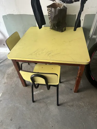 Mesinha infantil