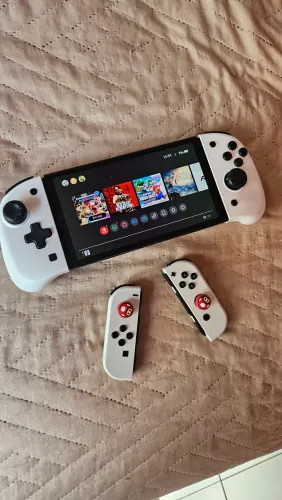 Nintendo oled + jogos + controle extra